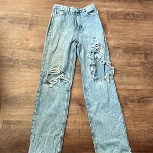 Women’s Pacsun ripped jeans in size 27